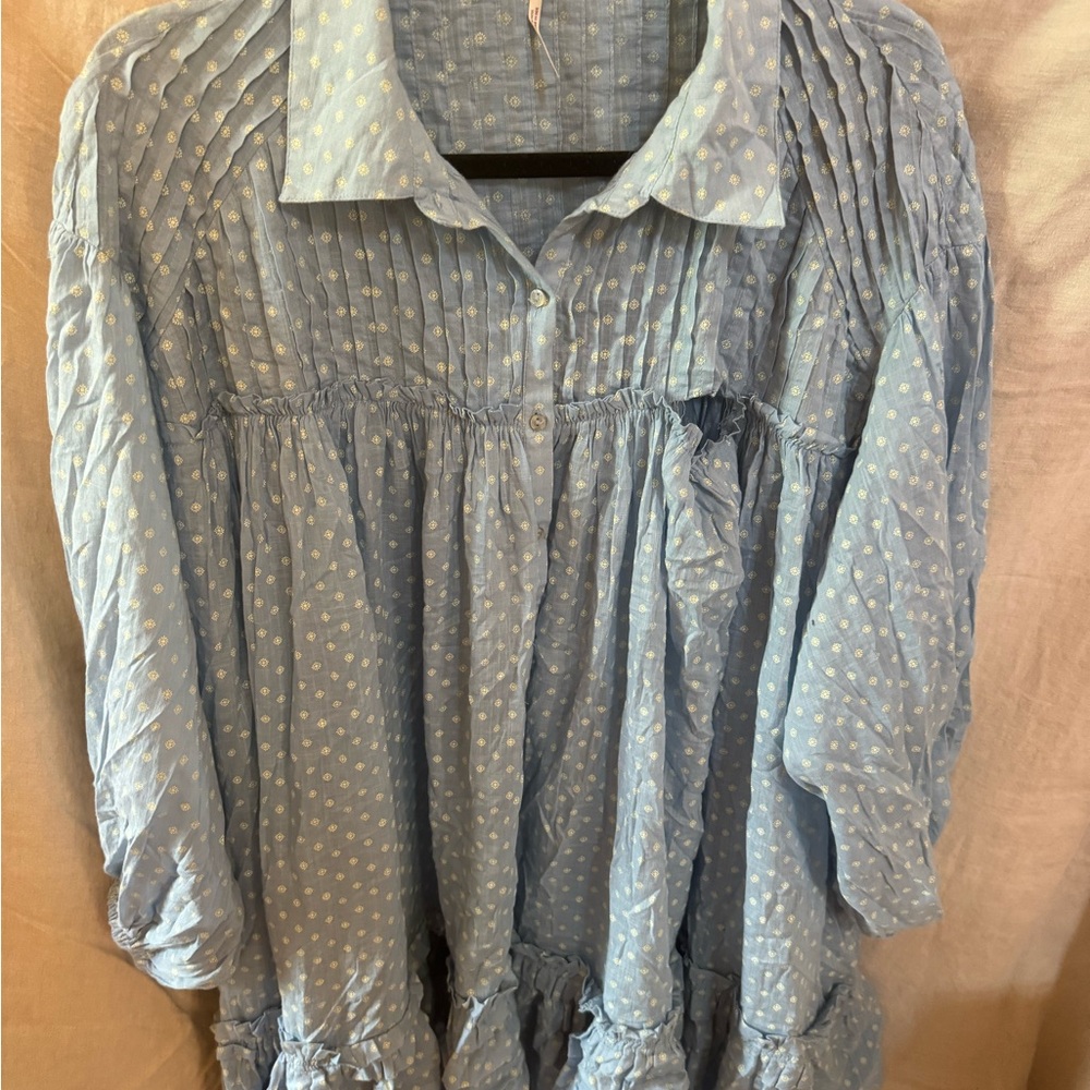 Woman’s Free People Light Blue Polka Dot designed Tunic size large
